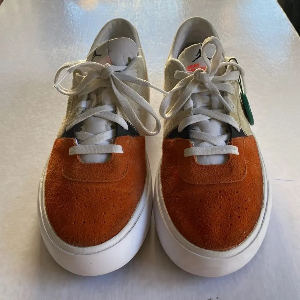 AIR JORDAN Men’s “ Dear Deloris “ Suede Leather Sneakers Size 10.5